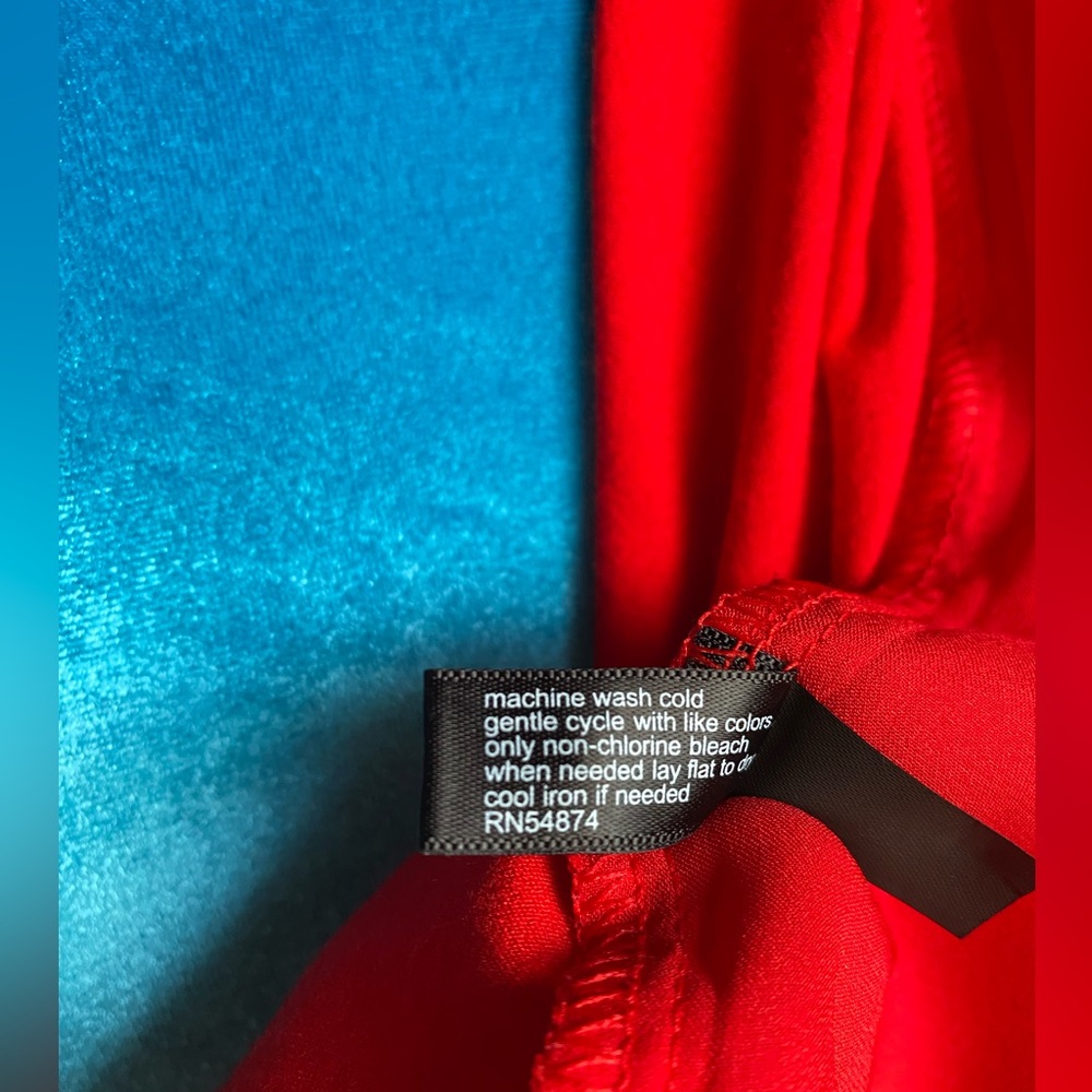 THE LIMITED DRESS TOP. - Picture 7 of 7